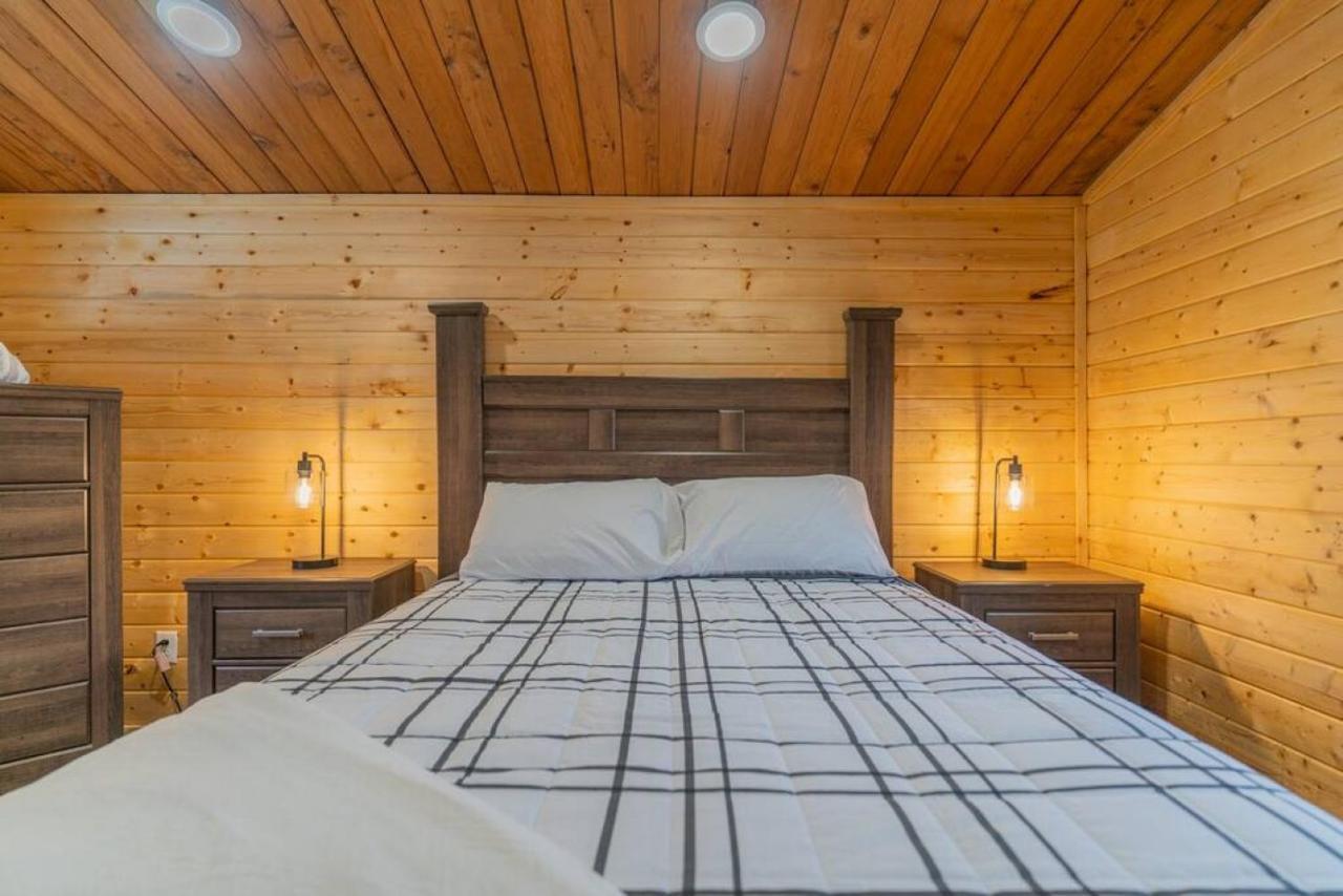 The Alaskan Dream Lodge Феърбанкс Екстериор снимка
